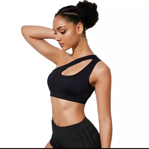 One-shouldered sports bra - NEW! - Picture 3 of 7
